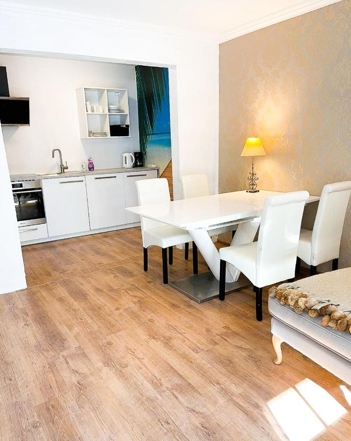 Stylische Wohnung Mit Charme Ravensburg Buitenkant foto