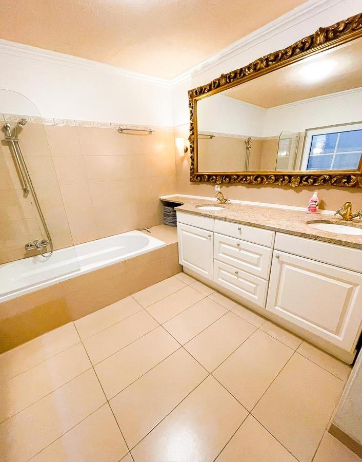 Stylische Wohnung Mit Charme Ravensburg Buitenkant foto
